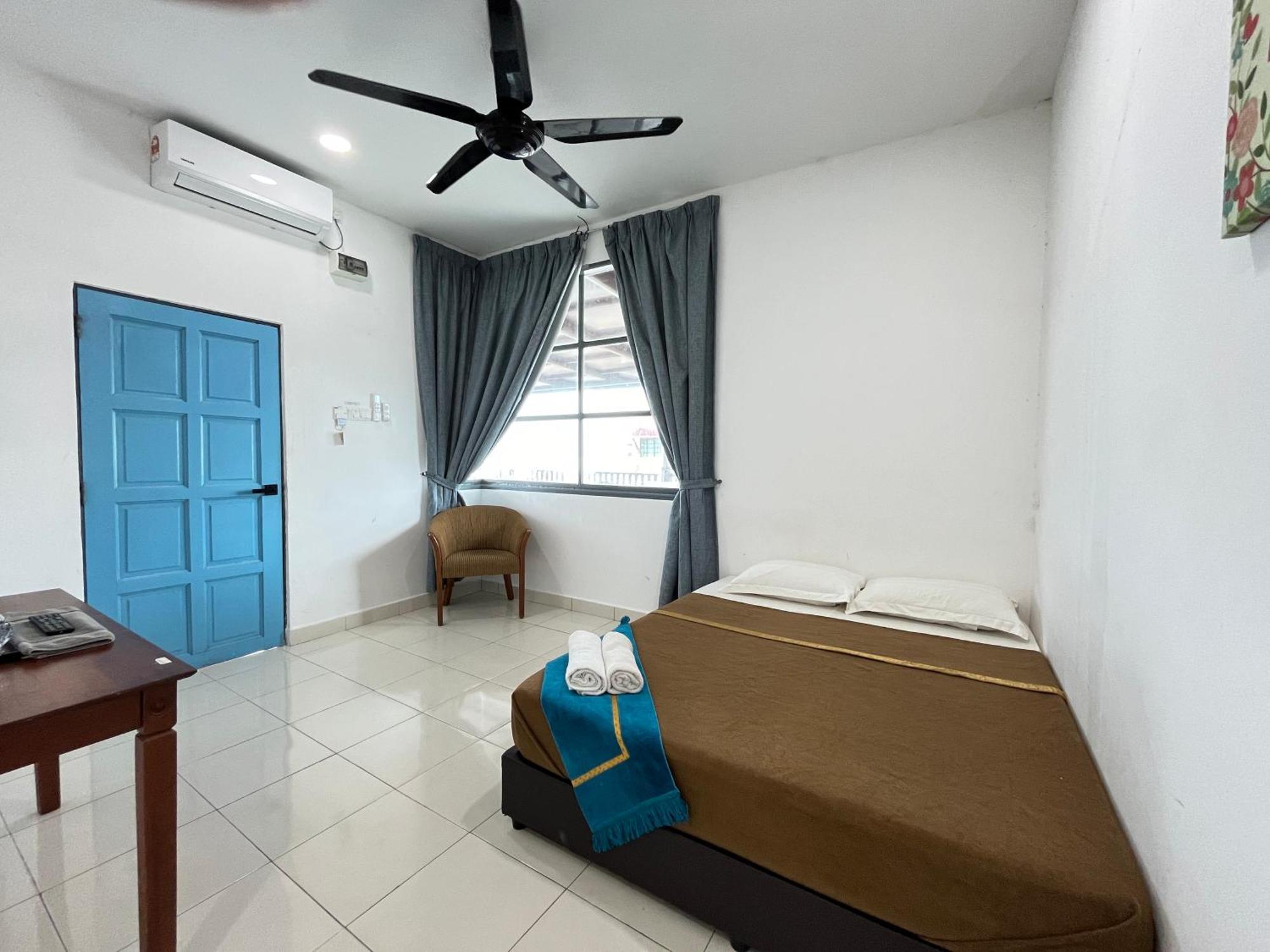 Ibai Beach Guesthouse Куала Теренгану Екстериор снимка