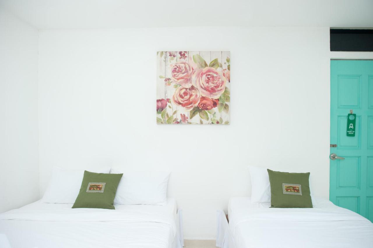 Ibai Beach Guesthouse Куала Теренгану Екстериор снимка