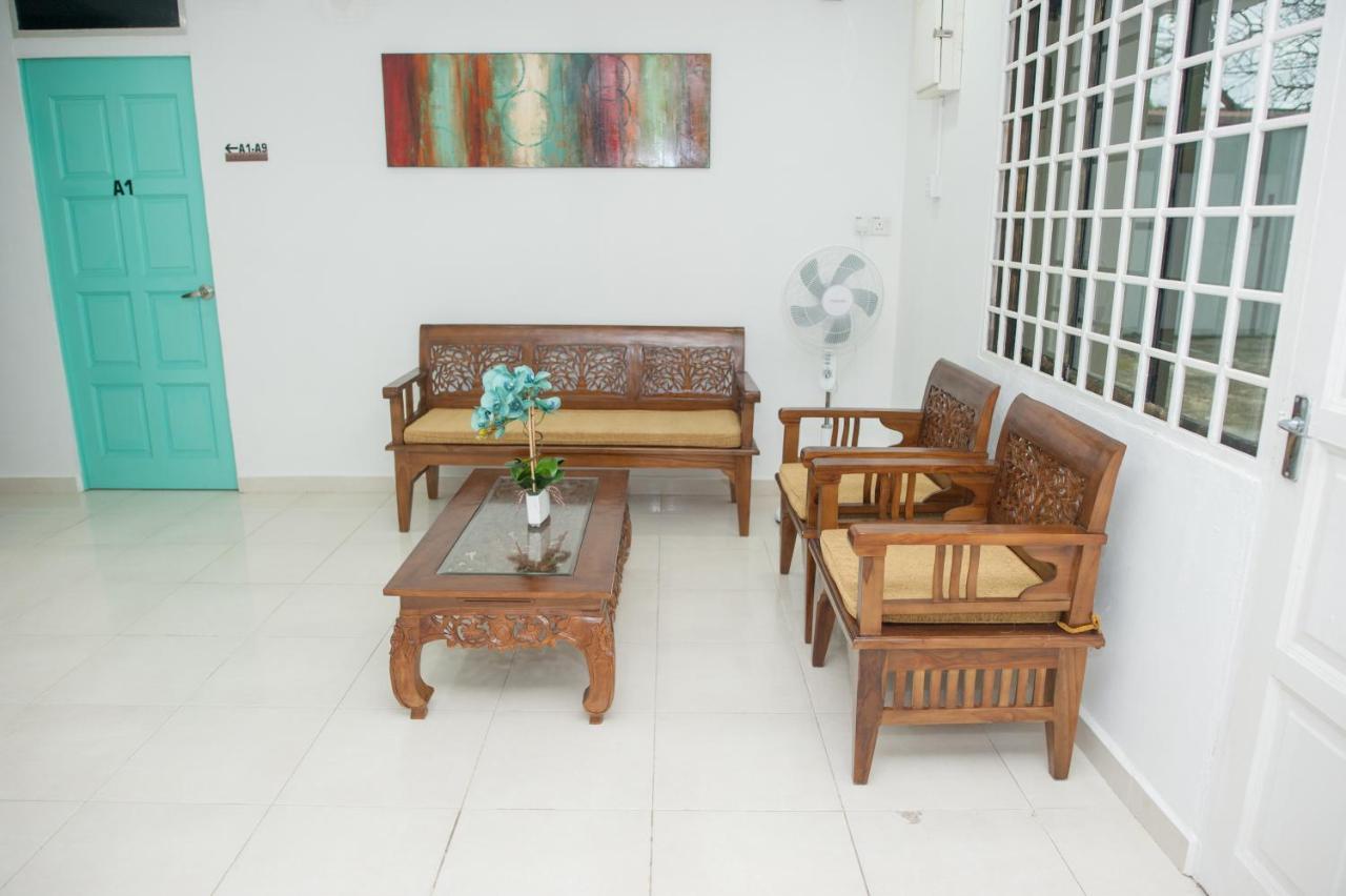 Ibai Beach Guesthouse Куала Теренгану Екстериор снимка